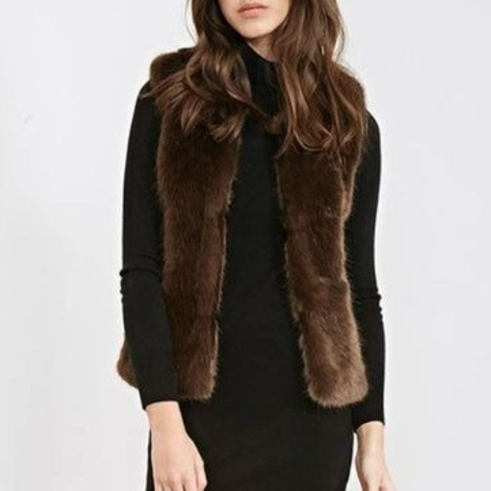 Faux Fur Brown Sleeveless Vest Medium